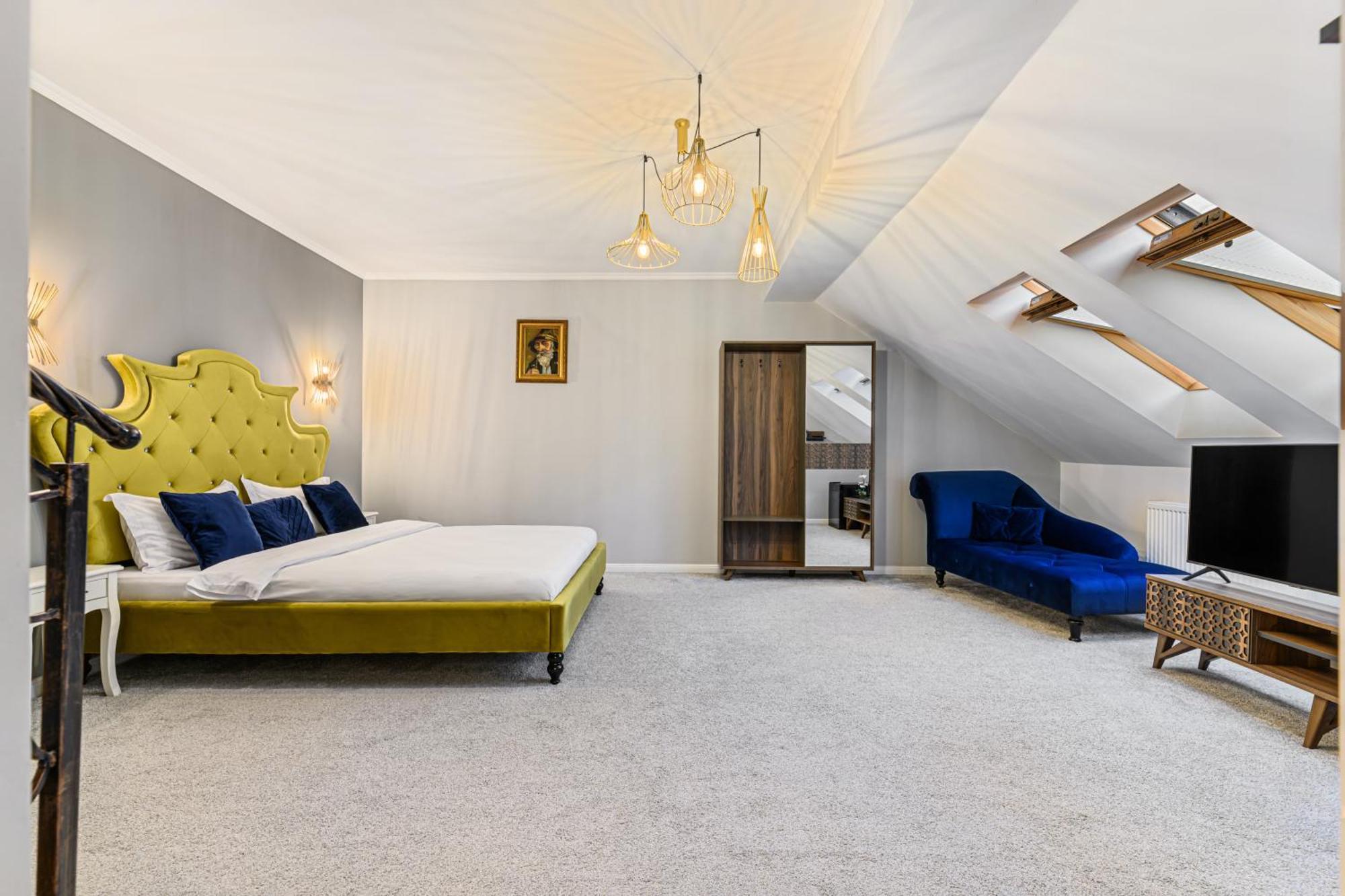 Dallure House Boutique Брашов Экстерьер фото