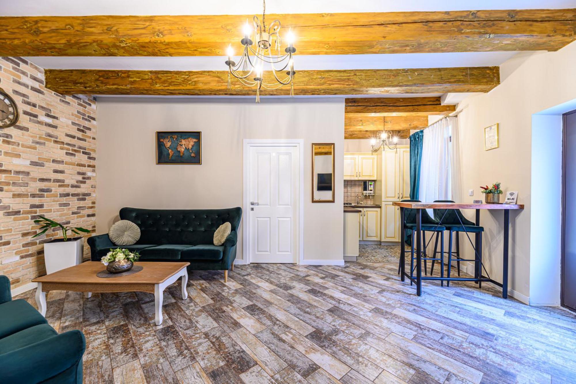 Dallure House Boutique Брашов Экстерьер фото