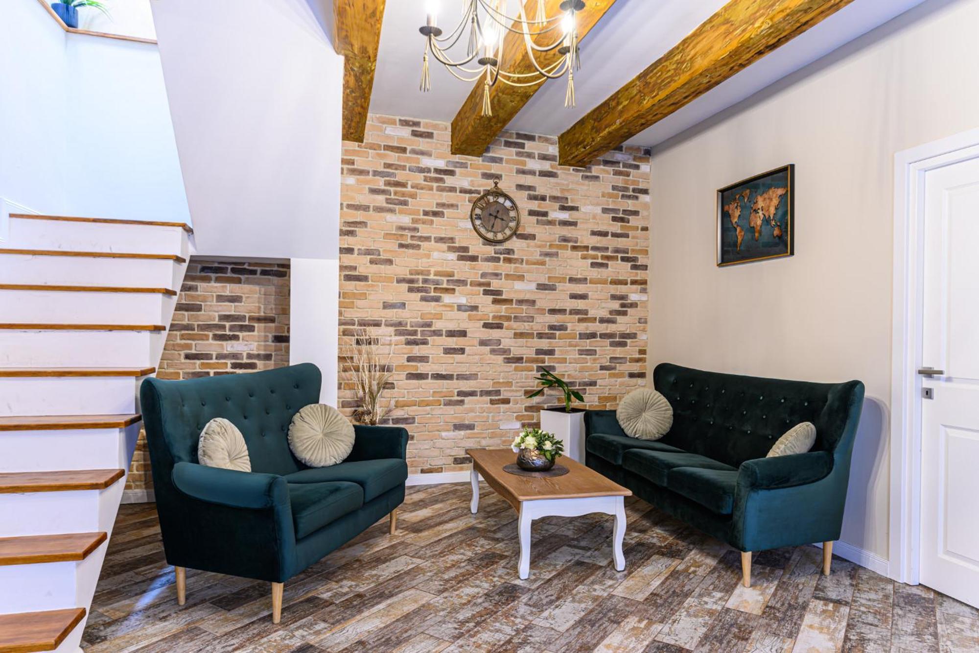 Dallure House Boutique Брашов Экстерьер фото